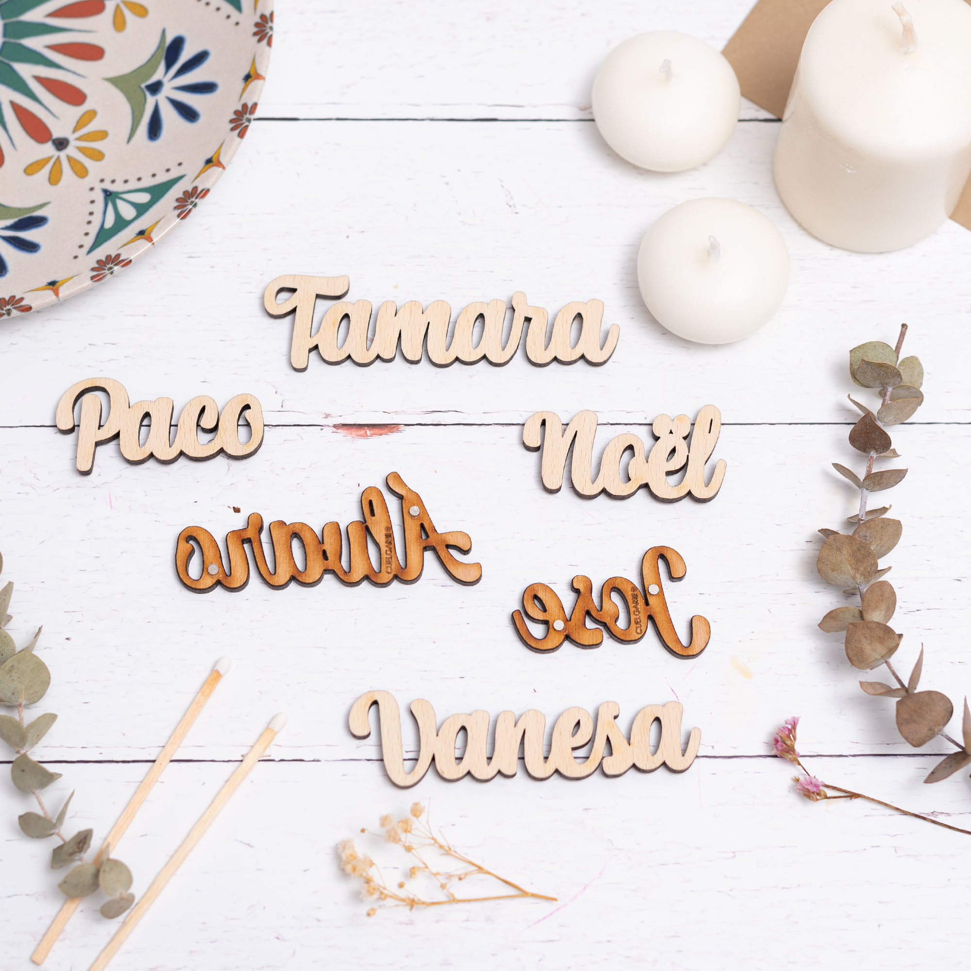 Nombres-marcasitios-para-platos-de-boda