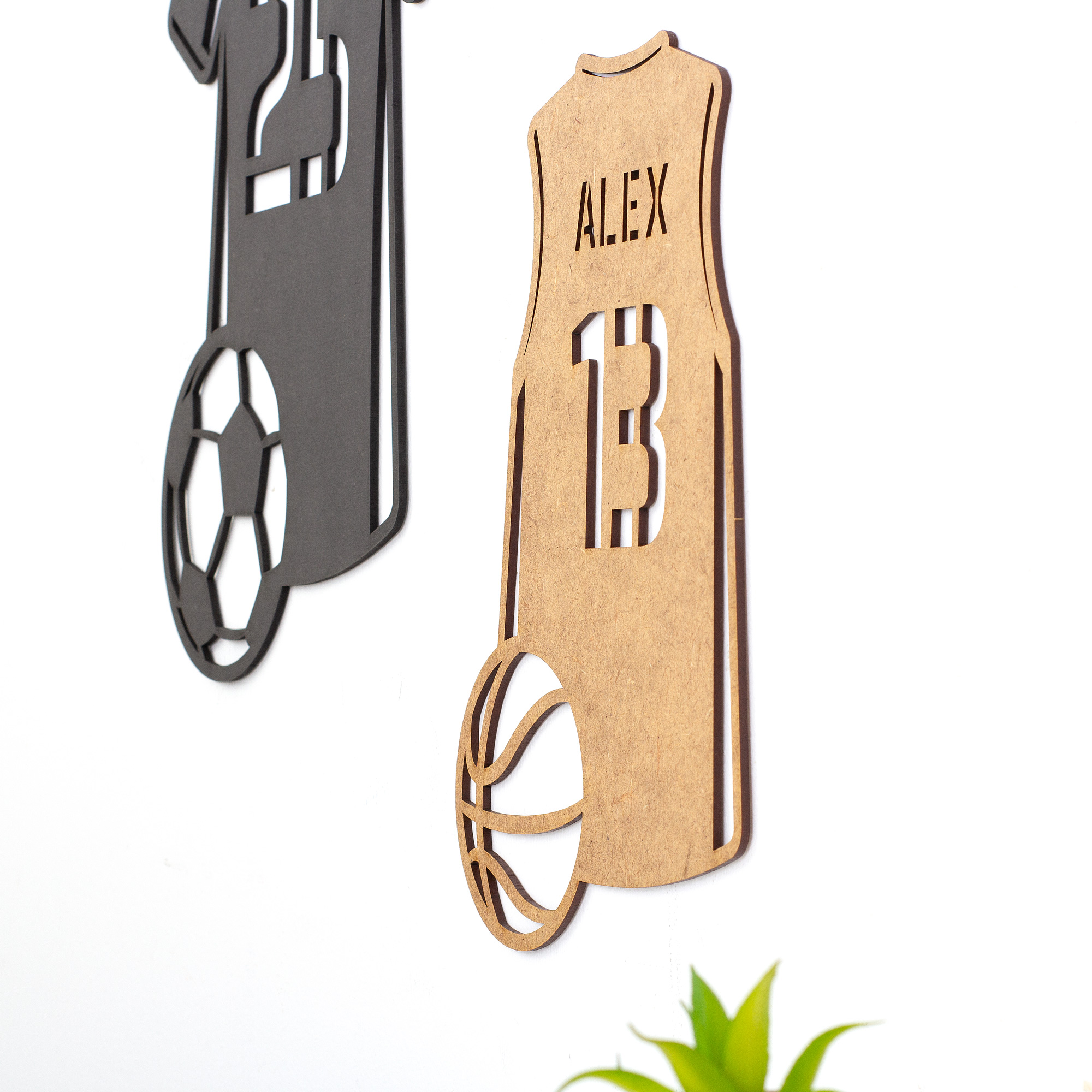 camiseta-deportiva-personalizada-en-madera