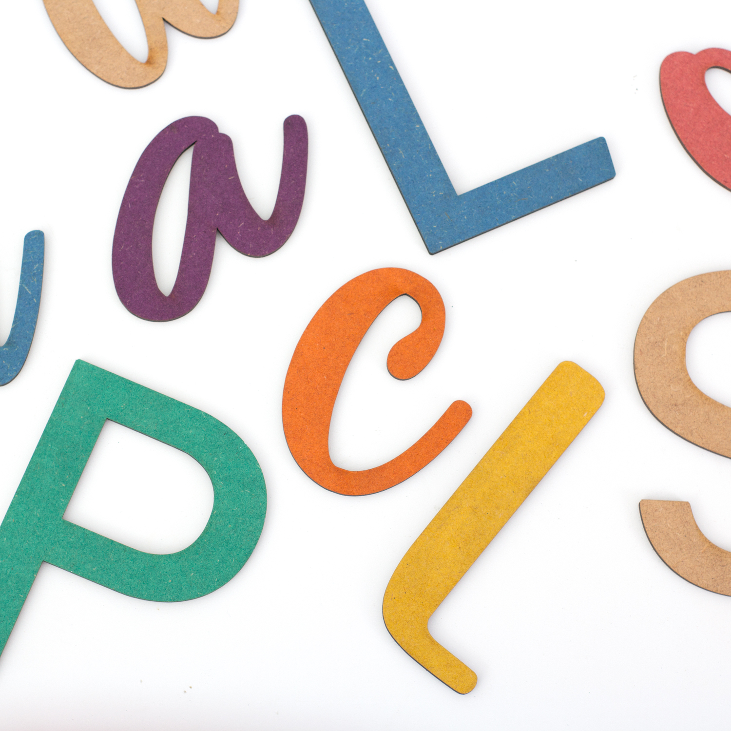 letras-colores-personalizadas-madera-1